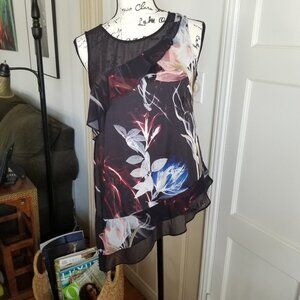 White House Black Market Sleeveless Floral Top